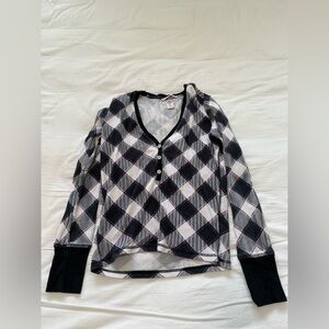 Victoria's Secret Black and White sleepwear top